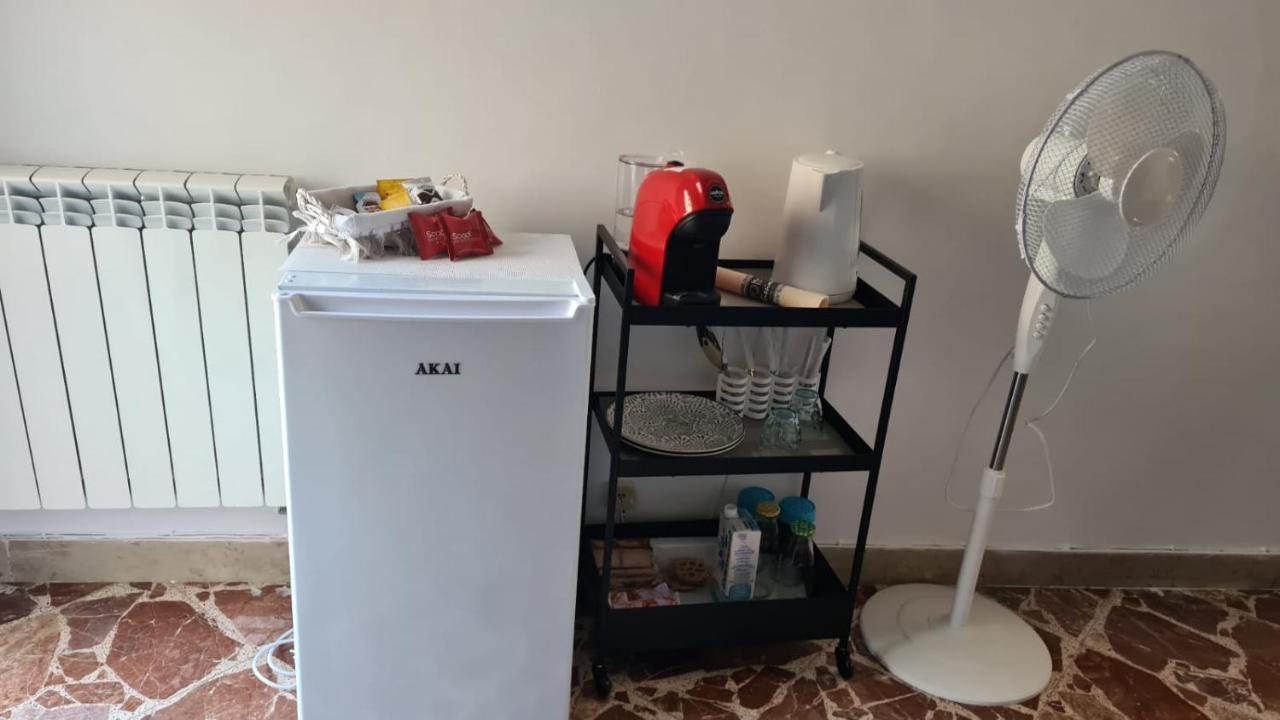 A Punta Terra Isnello Bed & Breakfast Bagian luar foto
